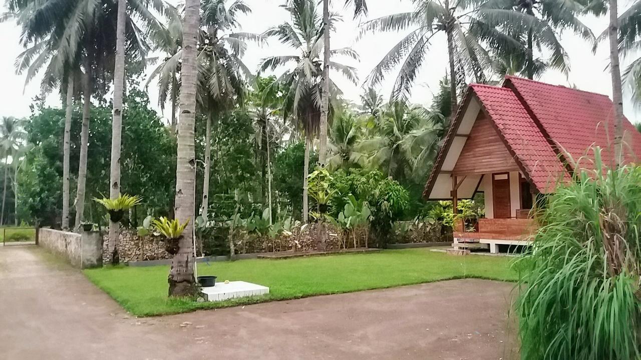 Sadati Home Stay Batukaras Exterior photo