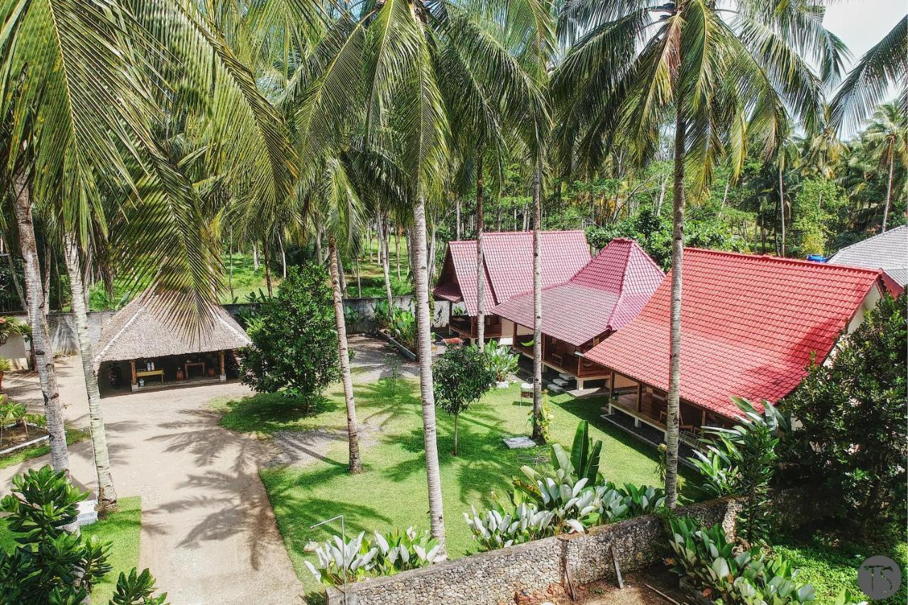 Sadati Home Stay Batukaras Exterior photo